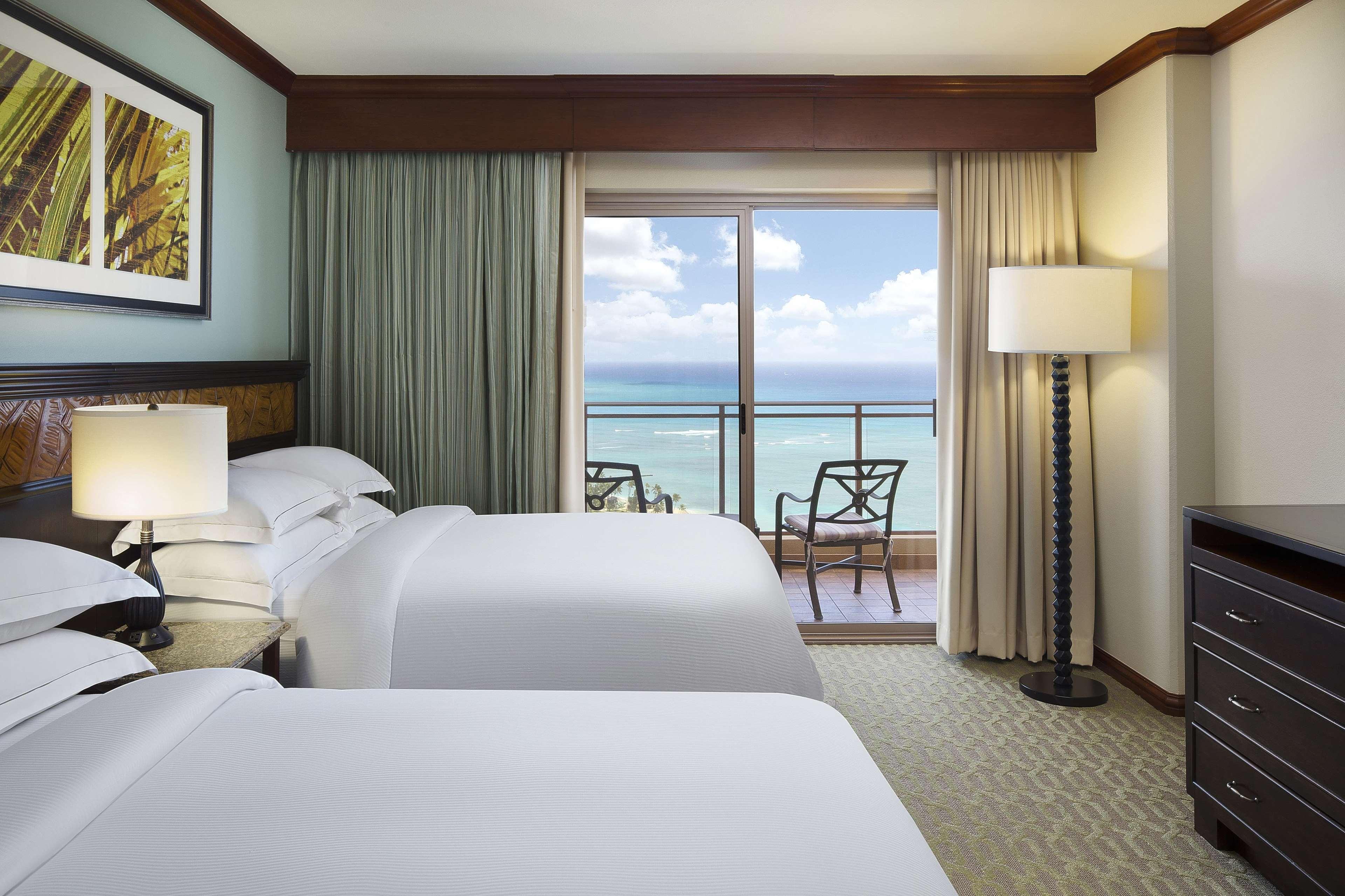 Hilton Grand Vacations Club Grand Waikikian Honolulu Hotel Bagian luar foto
