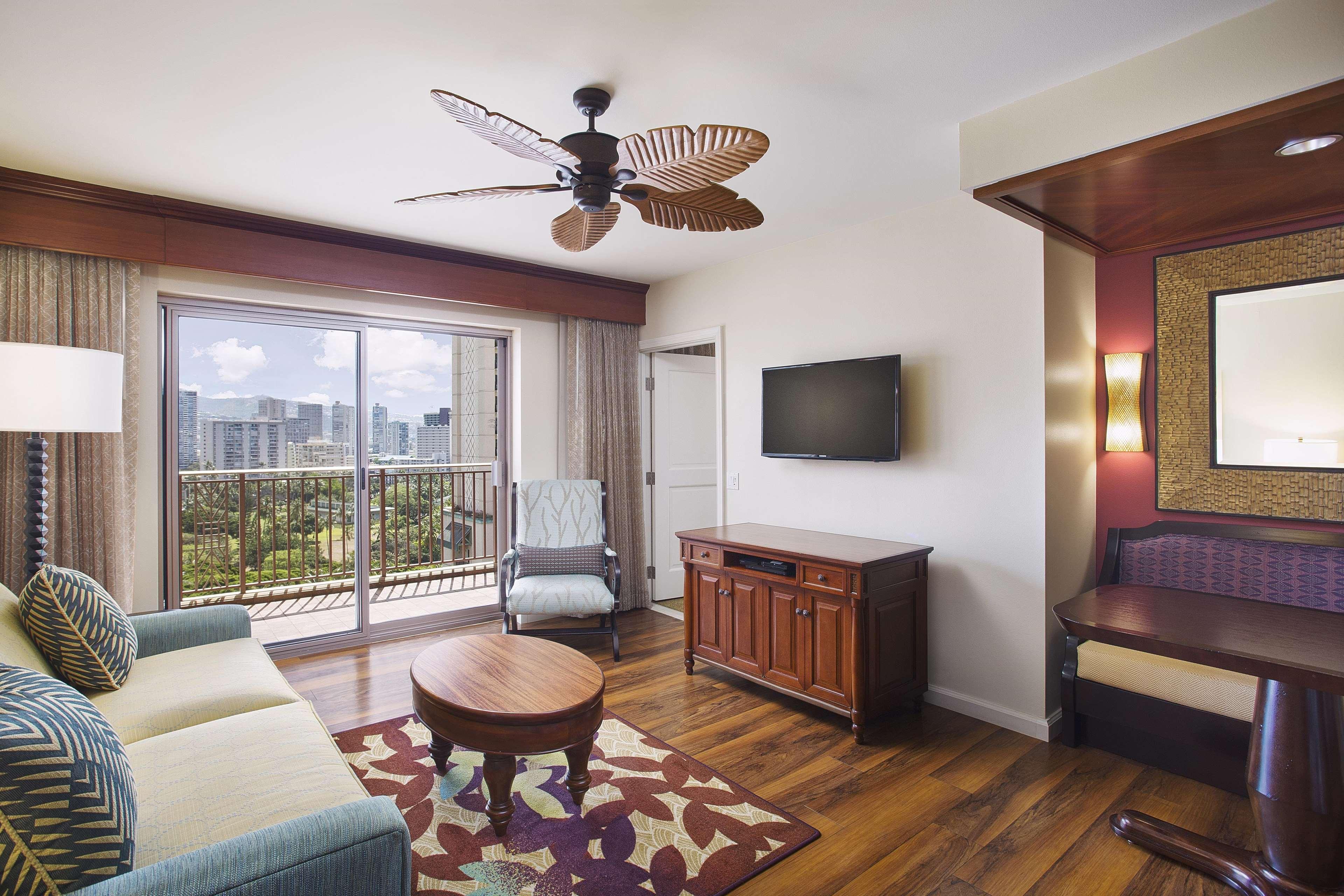 Hilton Grand Vacations Club Grand Waikikian Honolulu Hotel Bagian luar foto